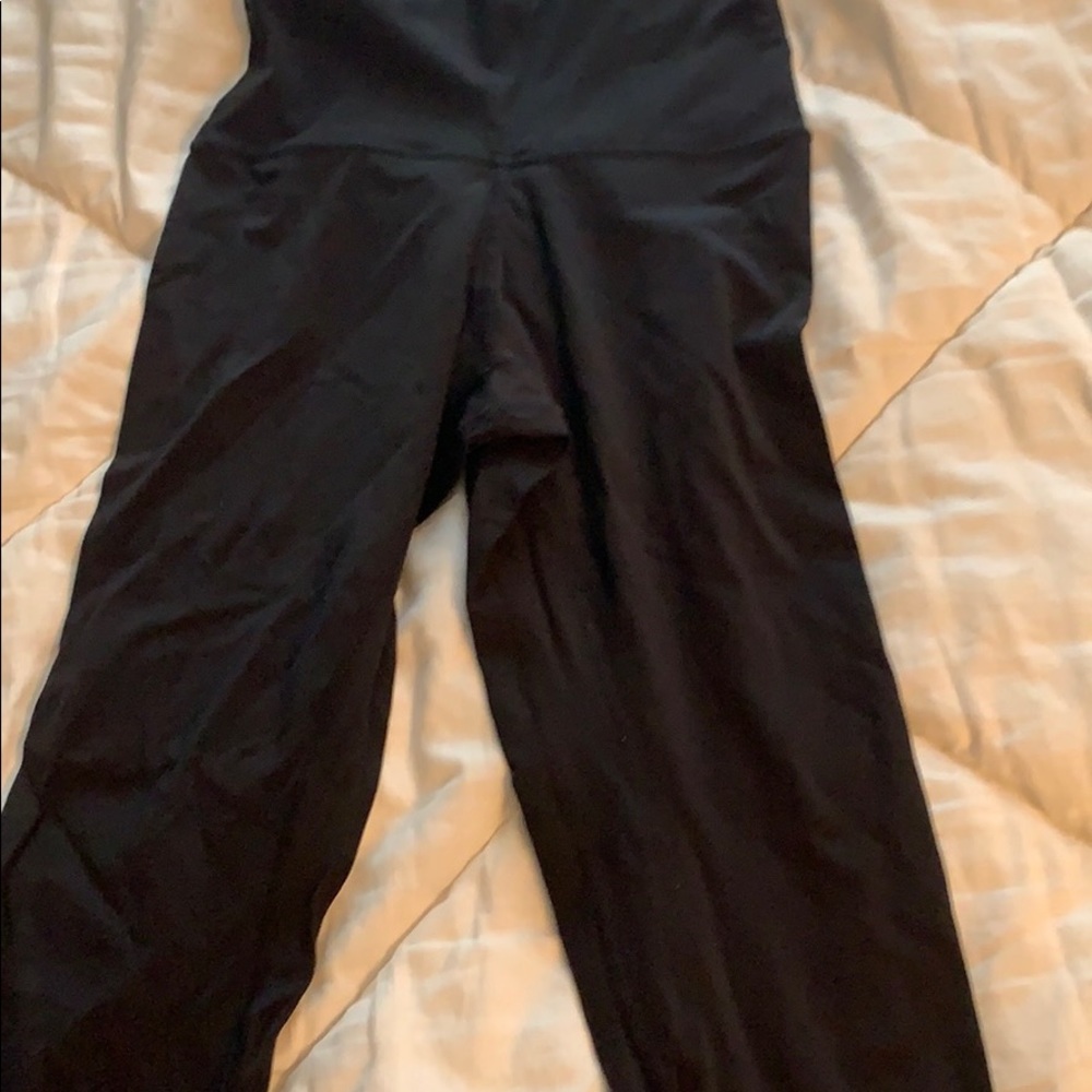 Black leggings